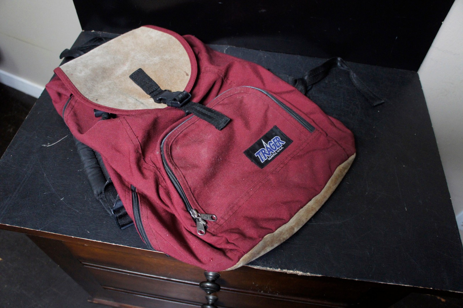 Vintage Trager USA Leather Bottom Trim Top Load Vtg Retro Backpack Rucksack