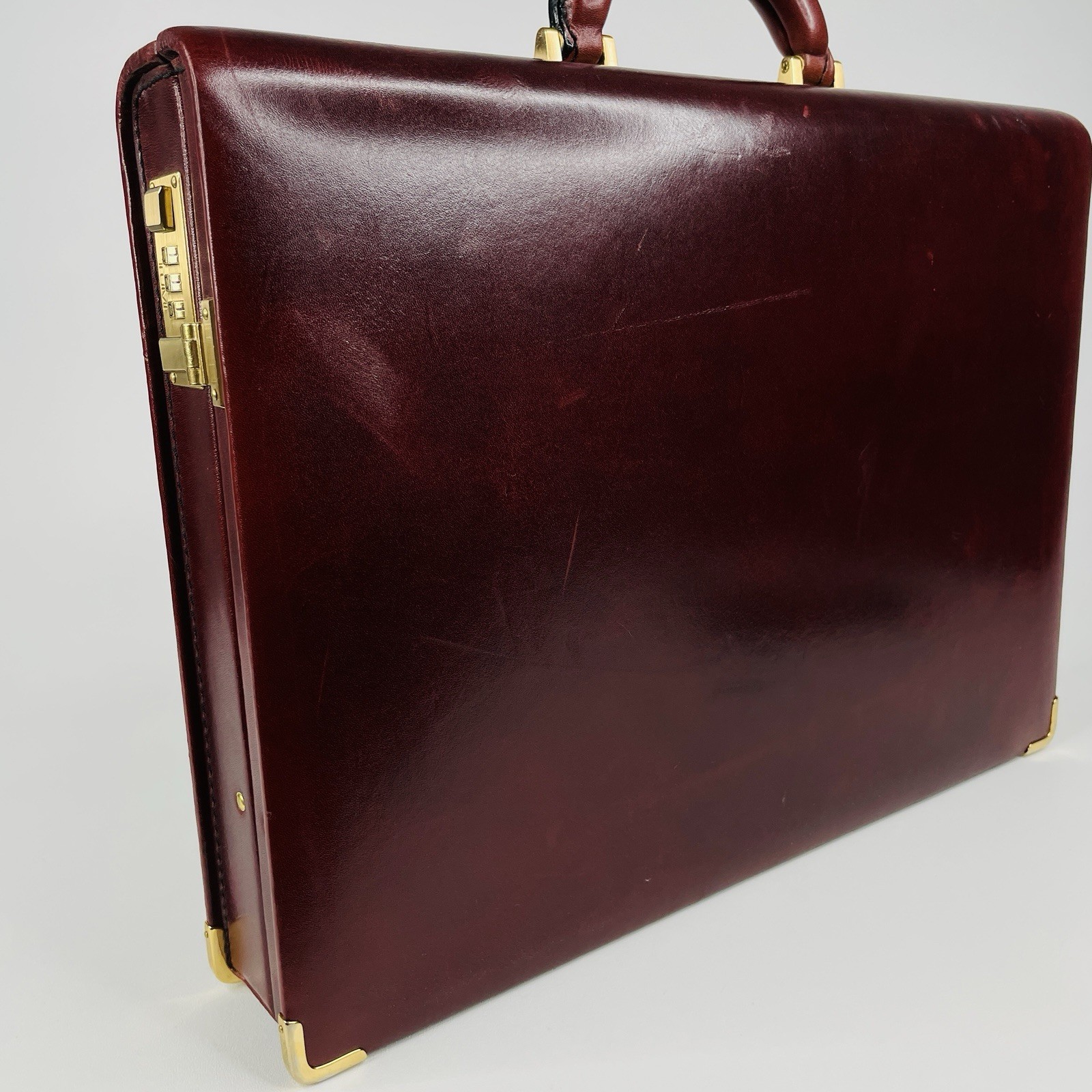 TUMI Burgundy Side Lock Attaché Leather Slim Hard Case Briefcase 2.75″, 1990s