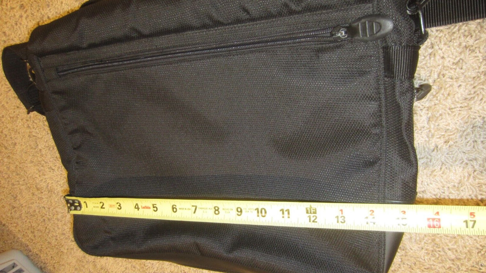 TUMI T2 Expandable Ballistic + Leather Messenger Bag Portfolio Case Shoulder