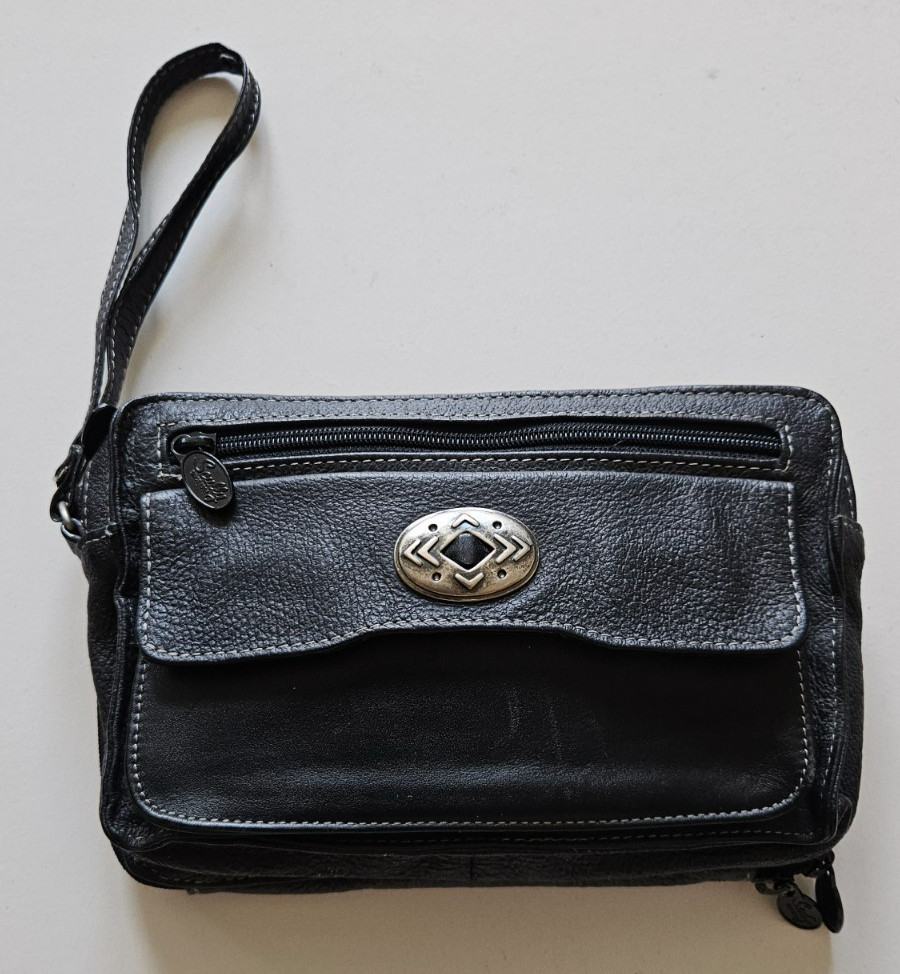 SCULLY By Dan Scully VERTICAL TRAVEL BAG – Black Leather w/zipper pocket