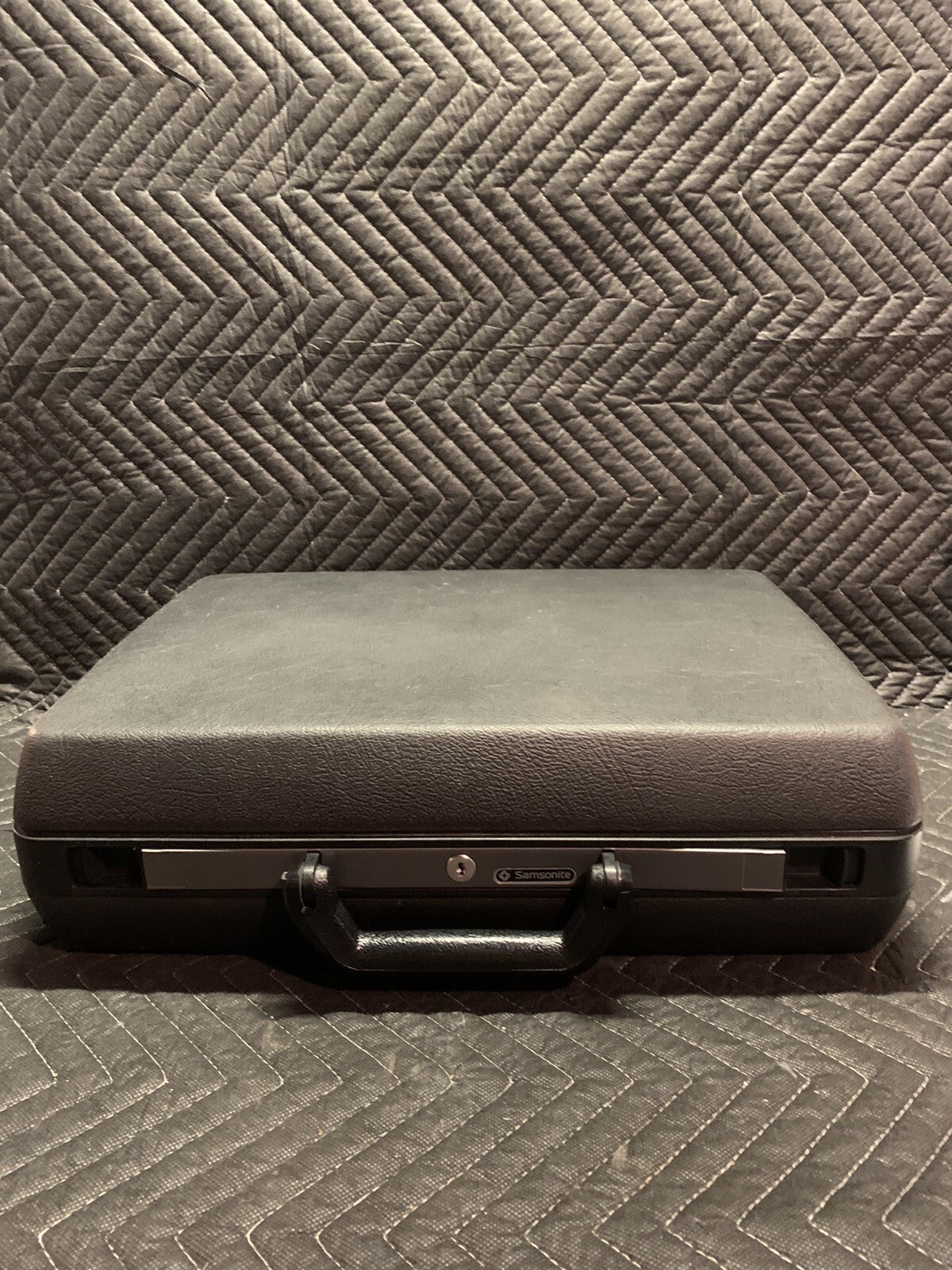 Vintage Classic SAMSONITE Hard Shell Black BRIEFCASE Deep 5″ Delegate Attache