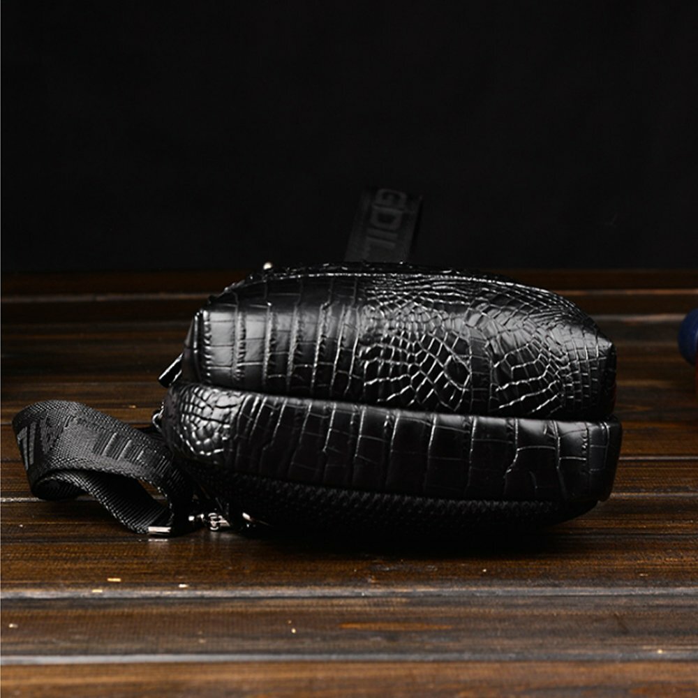 Men’s Leather Crocodile Pattern Chest Bag Sling Backpack Crossbody Travel Bag