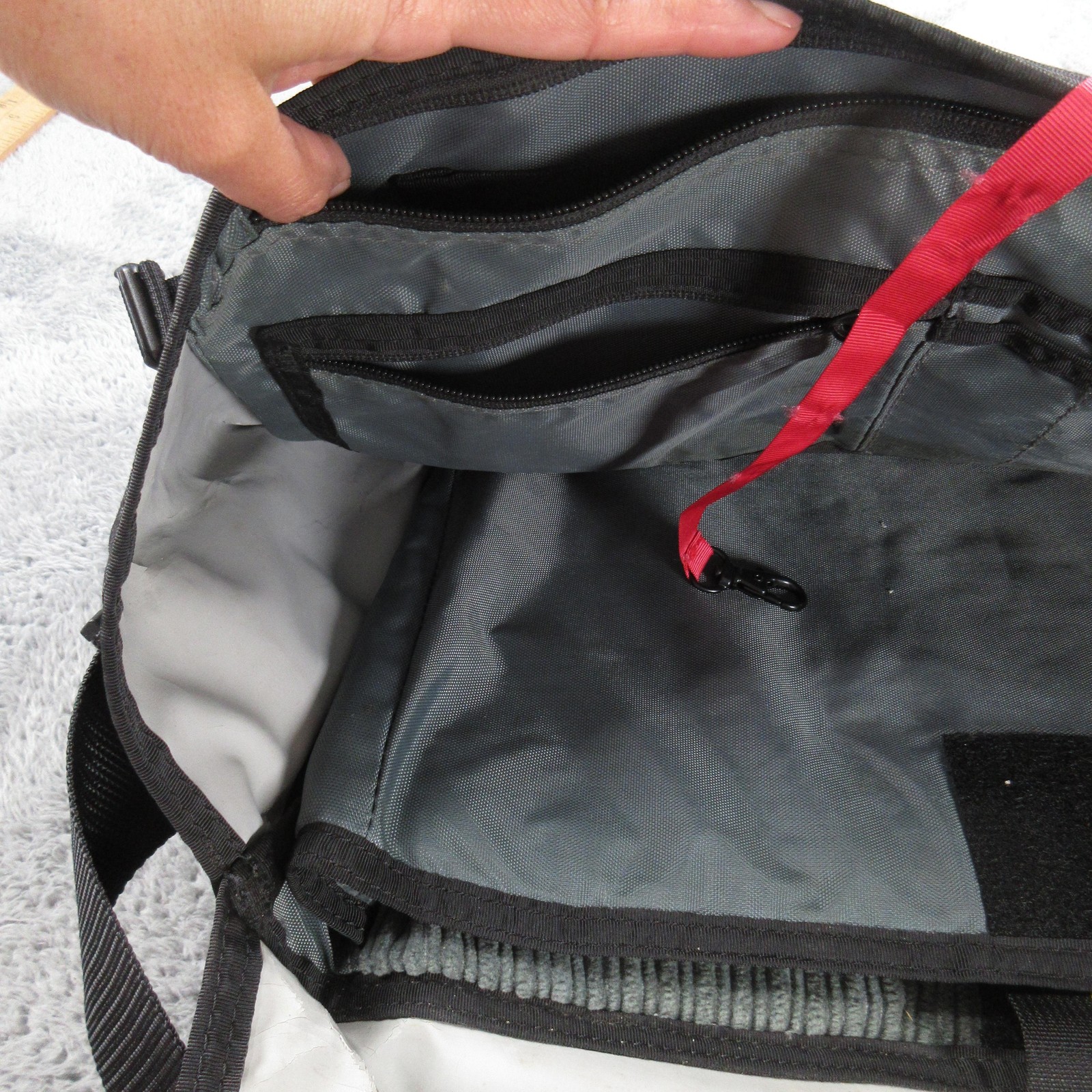 Timbuk2 Messenger Bag Medium Black Nylon Laptop Work Travel Shoulder Crossbody