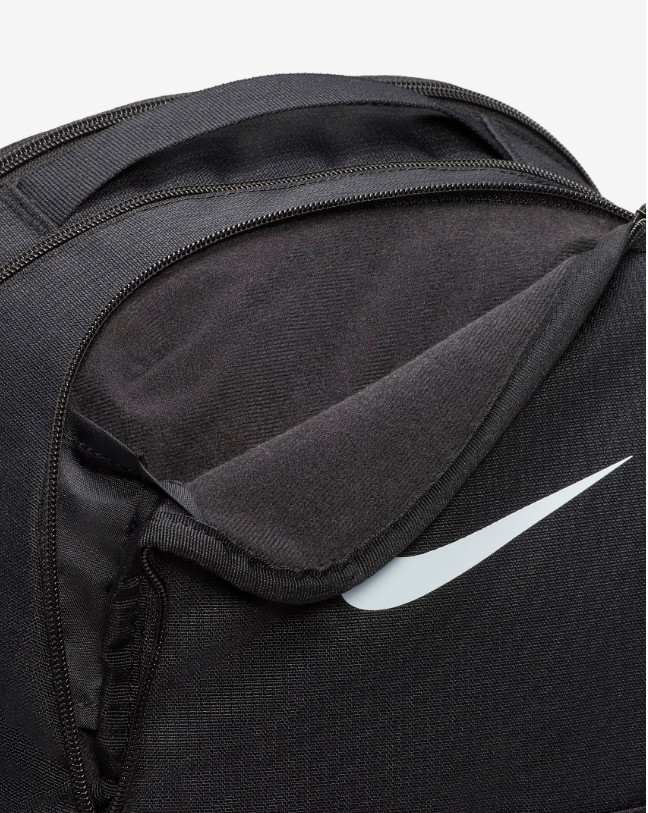 Nike Brasilia 9.5 Training Men’s Backpack Black Medium Size 24 Litre Casual Bag