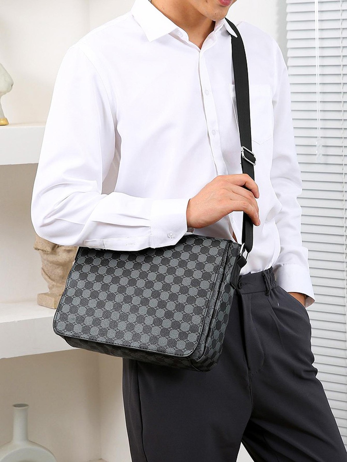 Men’s Shoulder Bag Crossbody Large Capacity Plaid Business Casual Briefcase Bag