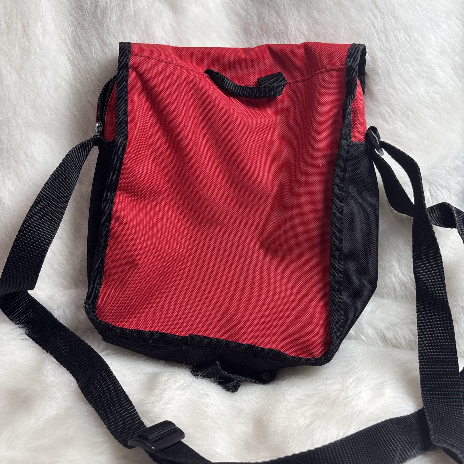 PUMA PMMO1005RED – Men`s FERRARI PORTABLE Regular Portable Crossbody Bag EUC