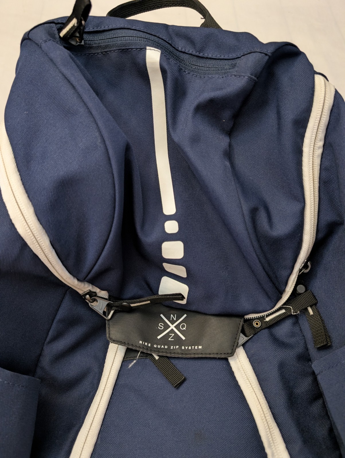 Nike HOOPS Elite Max Air Backpack Quad Zip System – Navy Blue
