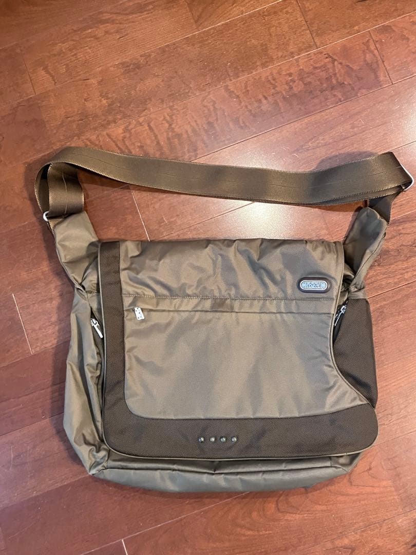 TUMI Messenger Bag Shoulder Bag Khaki