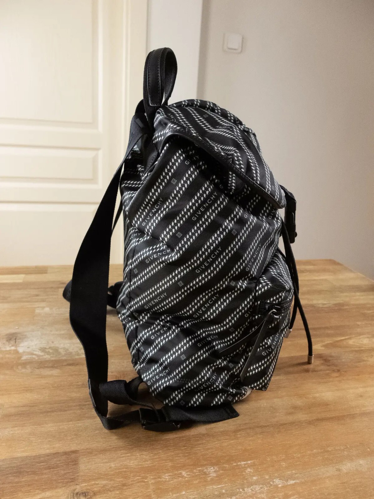 (NO CUSTOMS TAX) GIVENCHY black & white Light 3 nylon striped logo backpack NWT