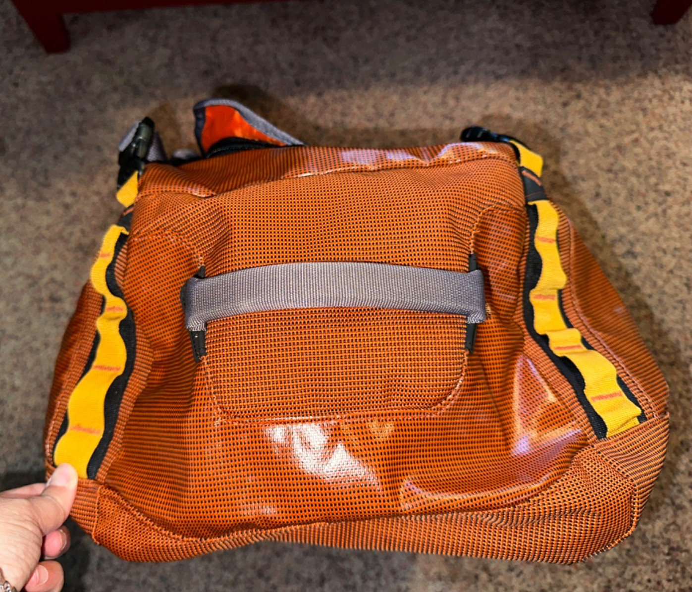 PATAGONIA Black Hole Duffel Bag 60 L Copper Ore Shiny version EUC