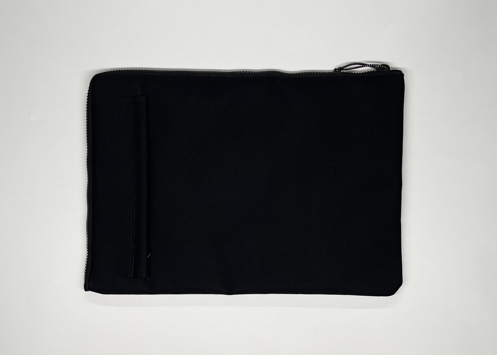 Saturdays Nyc Nylon 13″ Laptop Case Retail: $65 (NWT)
