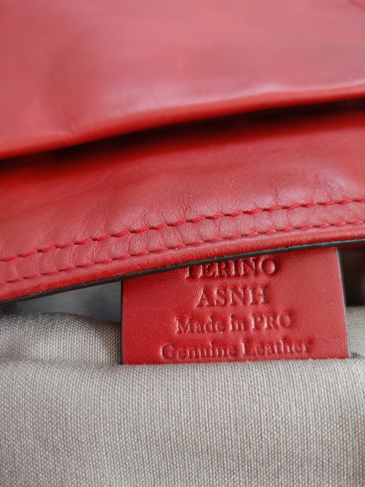 Bally Terino Red Leather Messenger Bag Crossbody Stripe Strap Auth