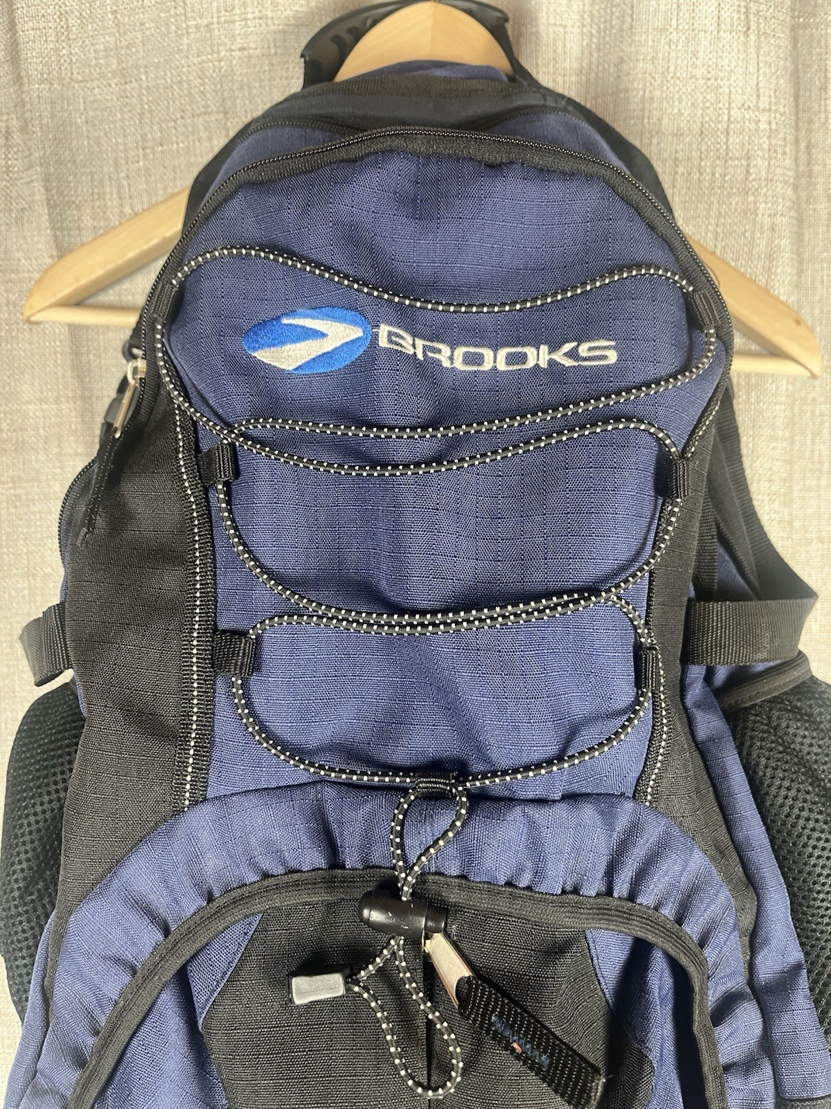 BROOKS Canvas Backpack Blue Black Bag Cycle Commute School Travel Run Hiking