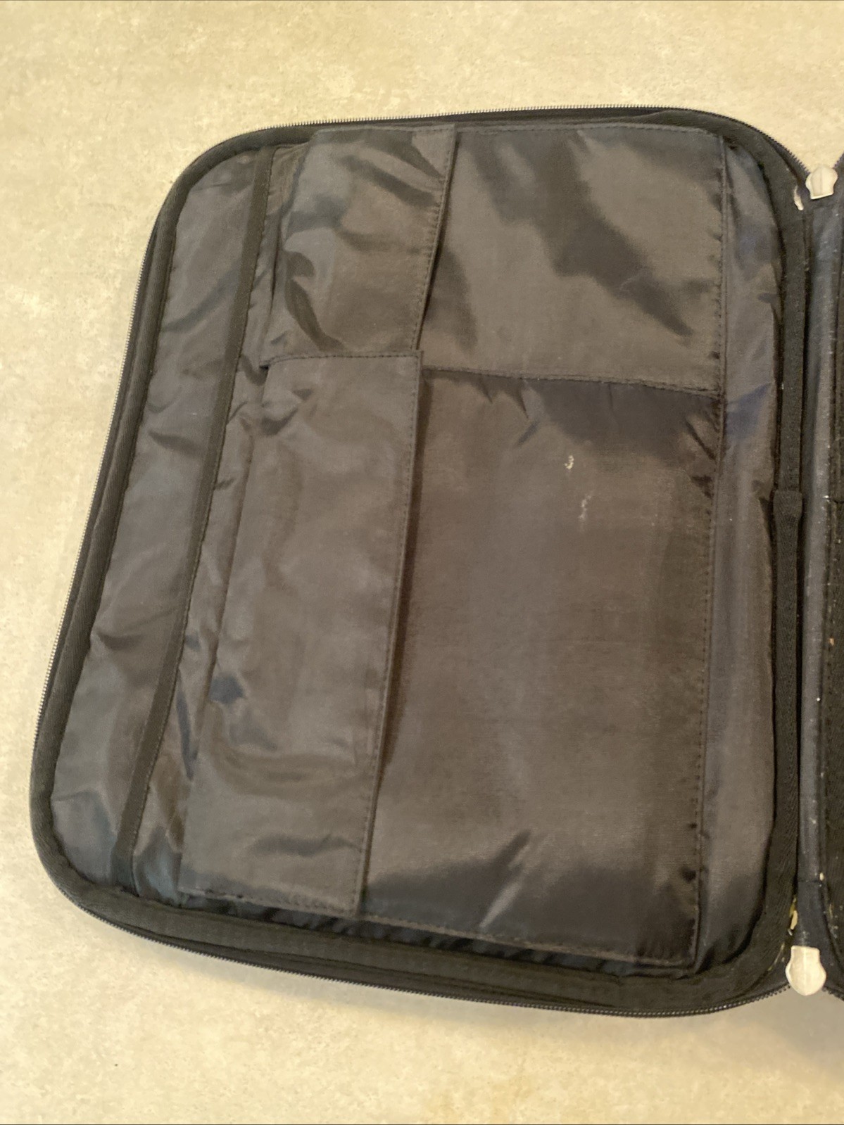 Samsonite Luggage Fabric Slim Briefcase Black Laptop Bag Case 17” X 13” X 4”