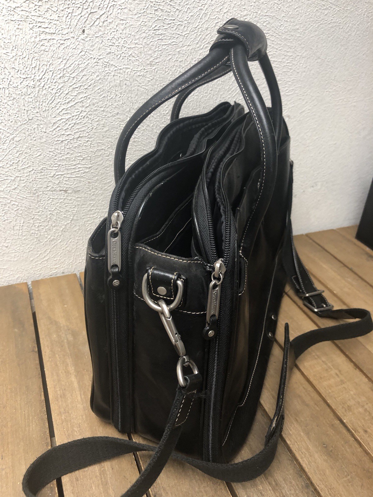 Cole Haan Crossbody Black Leather Heavy Briefcase Laptop Bag 6 Compartments EUC
