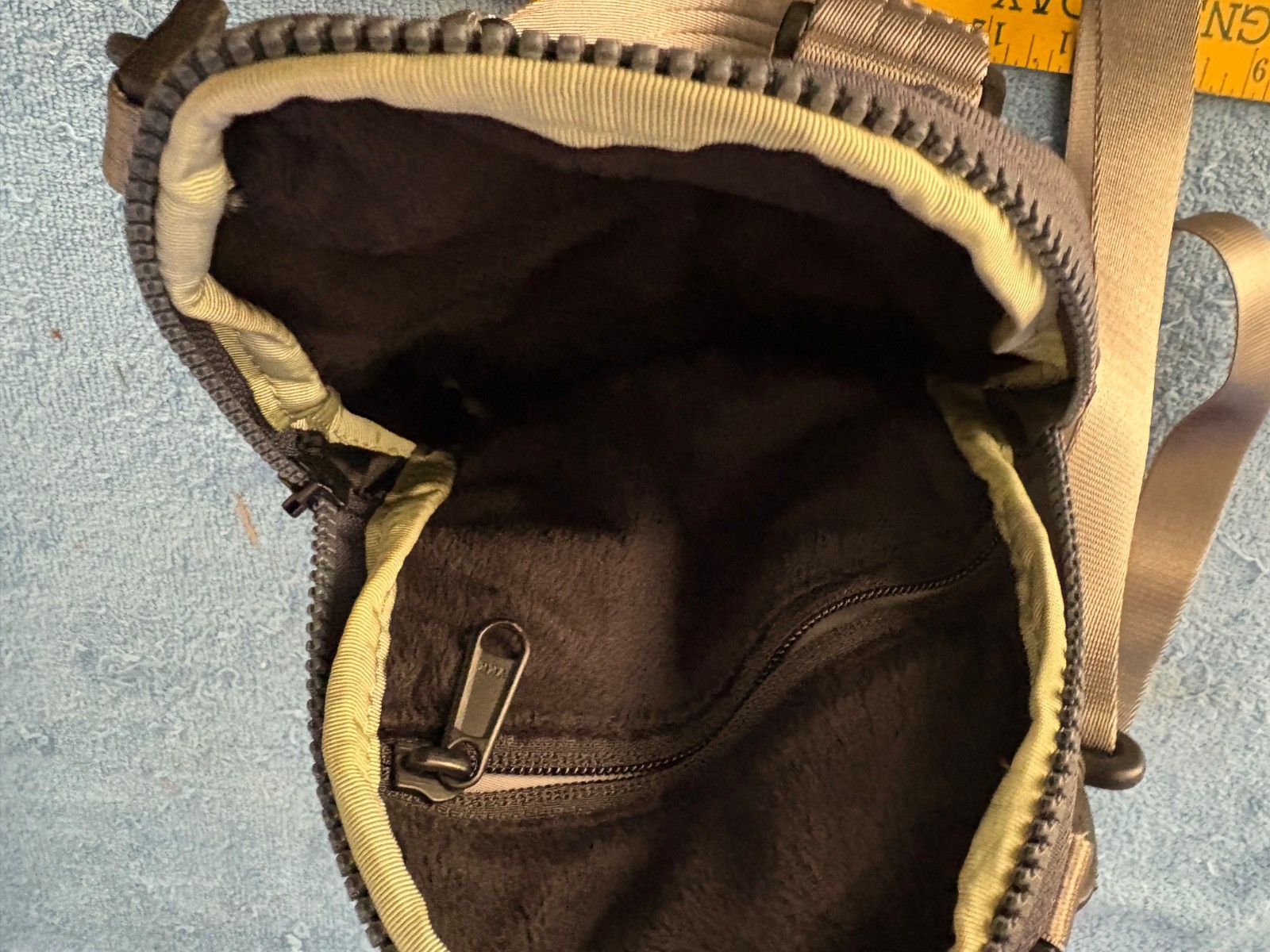 Timbuk2 San Francisco Spark Micro Pack Crossbody Sling Bag Dark Gray