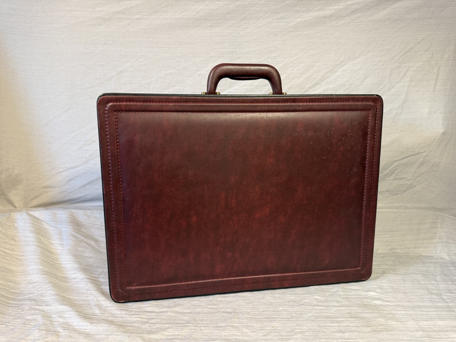 Vintage Reed Genuine Leather Attache Briefcase Locking Brown Executive Case 18”