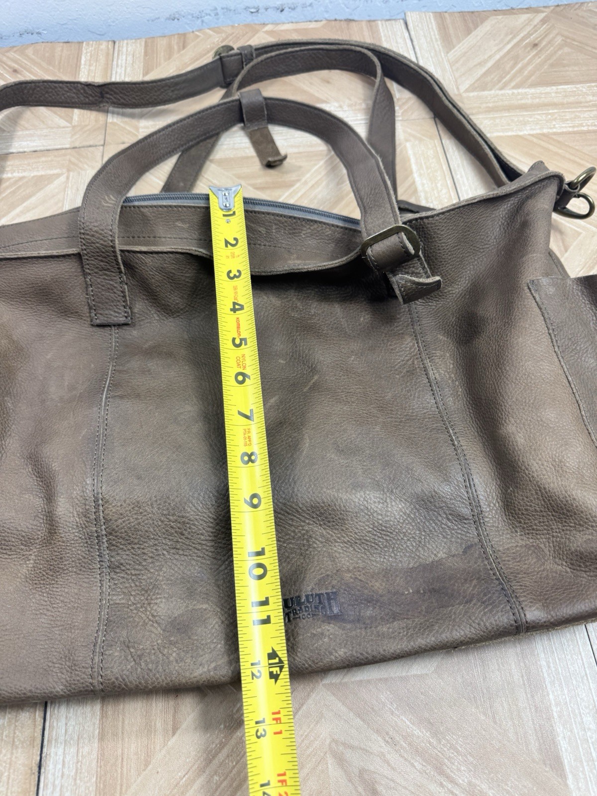 Duluth Trading Co Leather Duffel Bag Brown Large Travel Carry On Weekend Tote