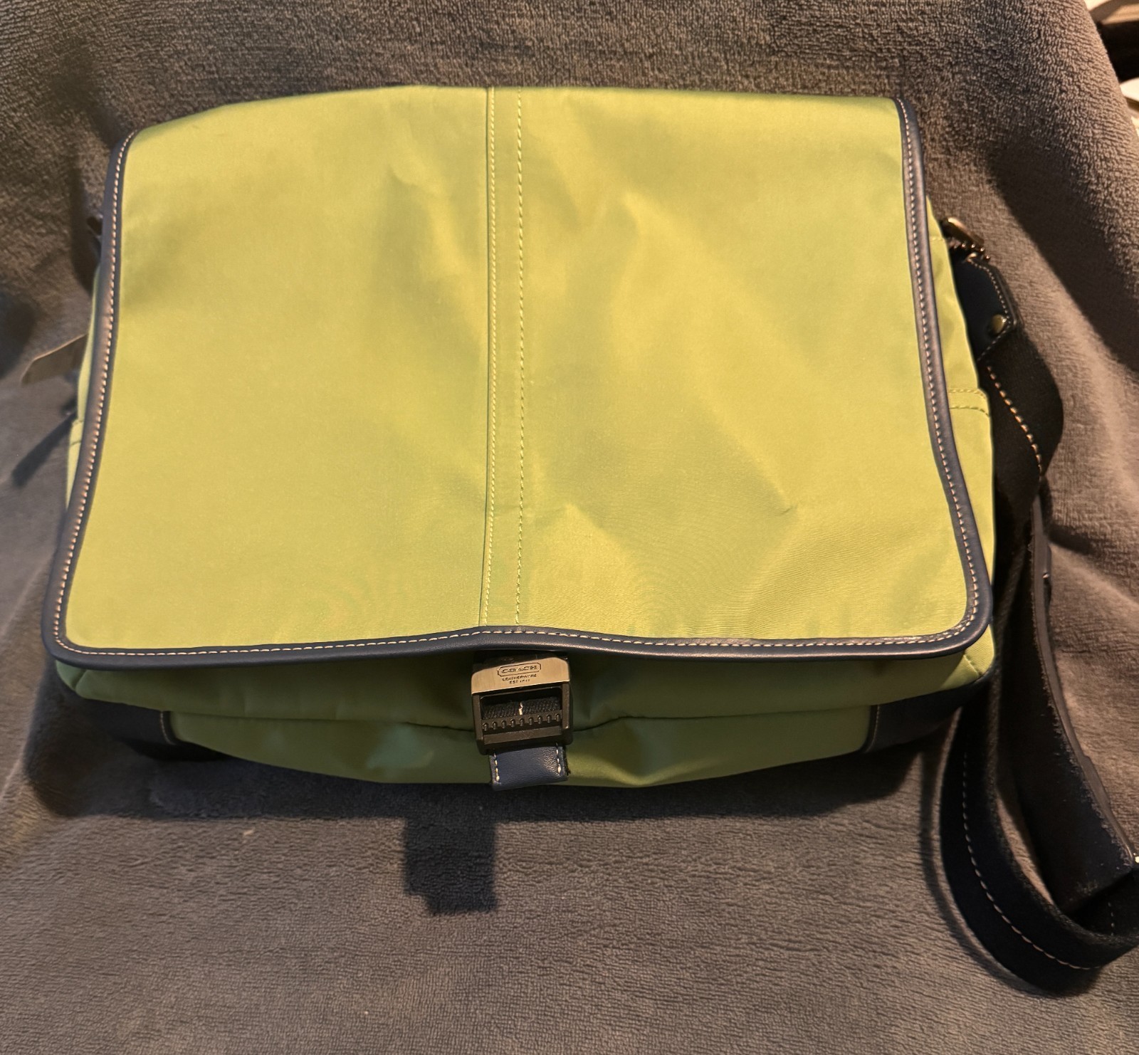 Coach Messenger Bag Green Laptop Shoulder Travel F70443