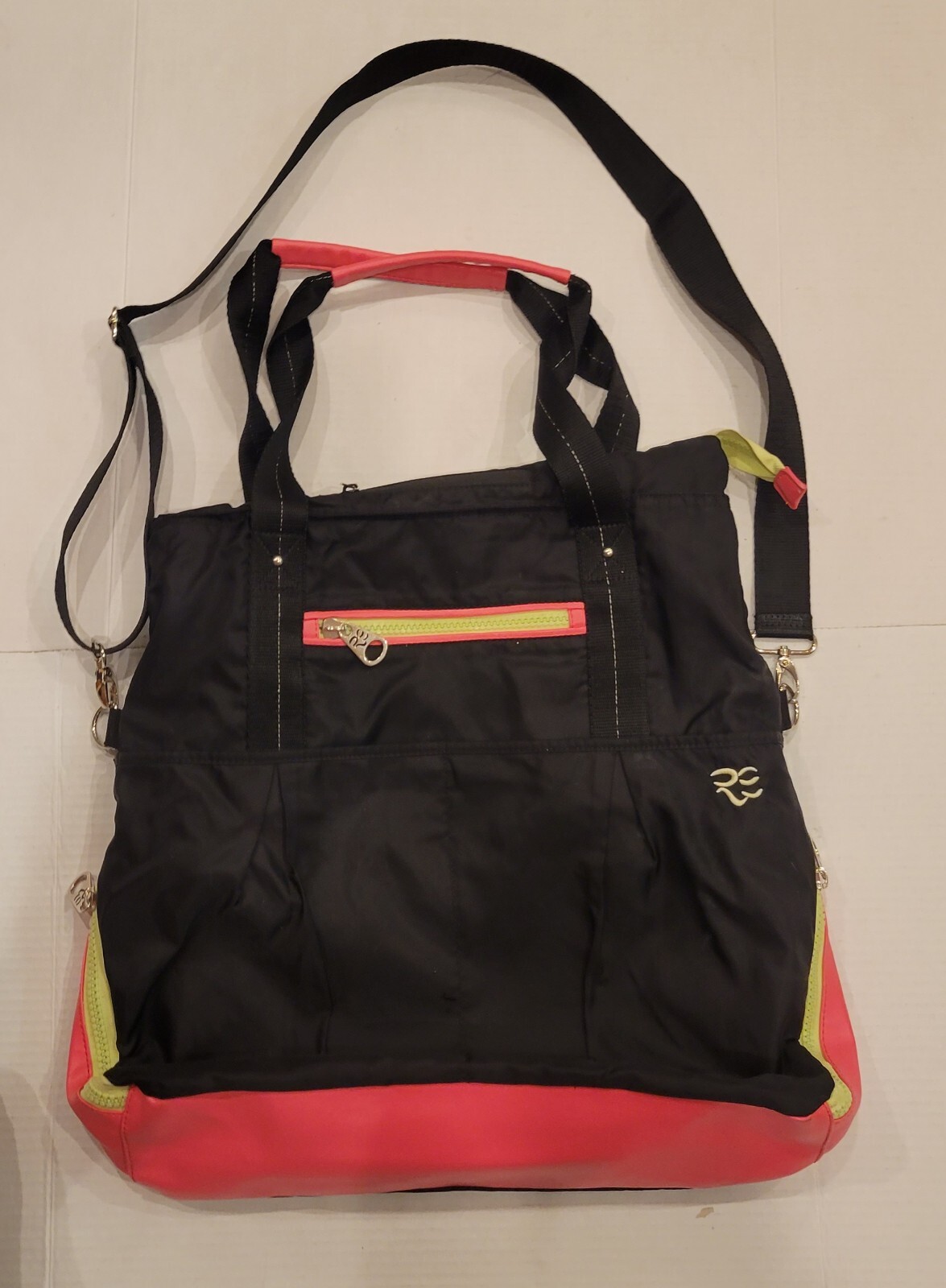 Rare Earth by Stone Mountain Nylon Neon Tote Yoga Gym Bag Preowned