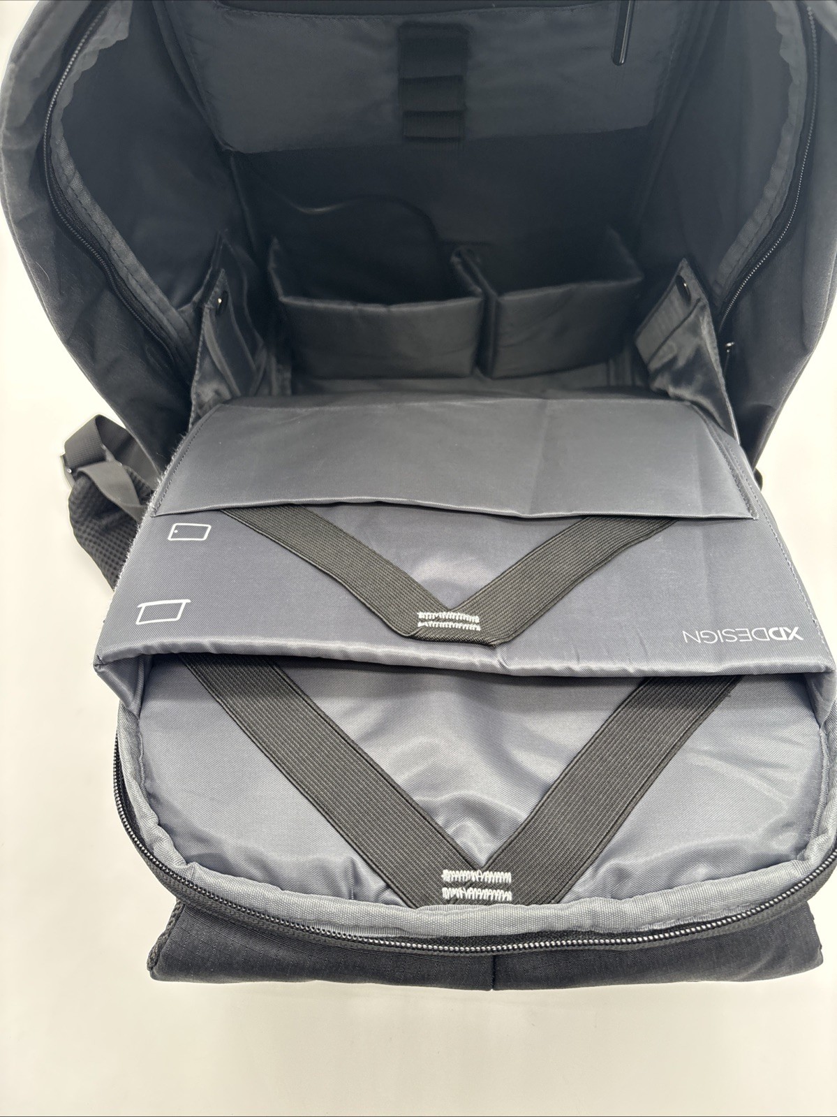 XD Design Bobby Hero Regular Anti Theft Travel Laptop Backpack – Paysafe Logo