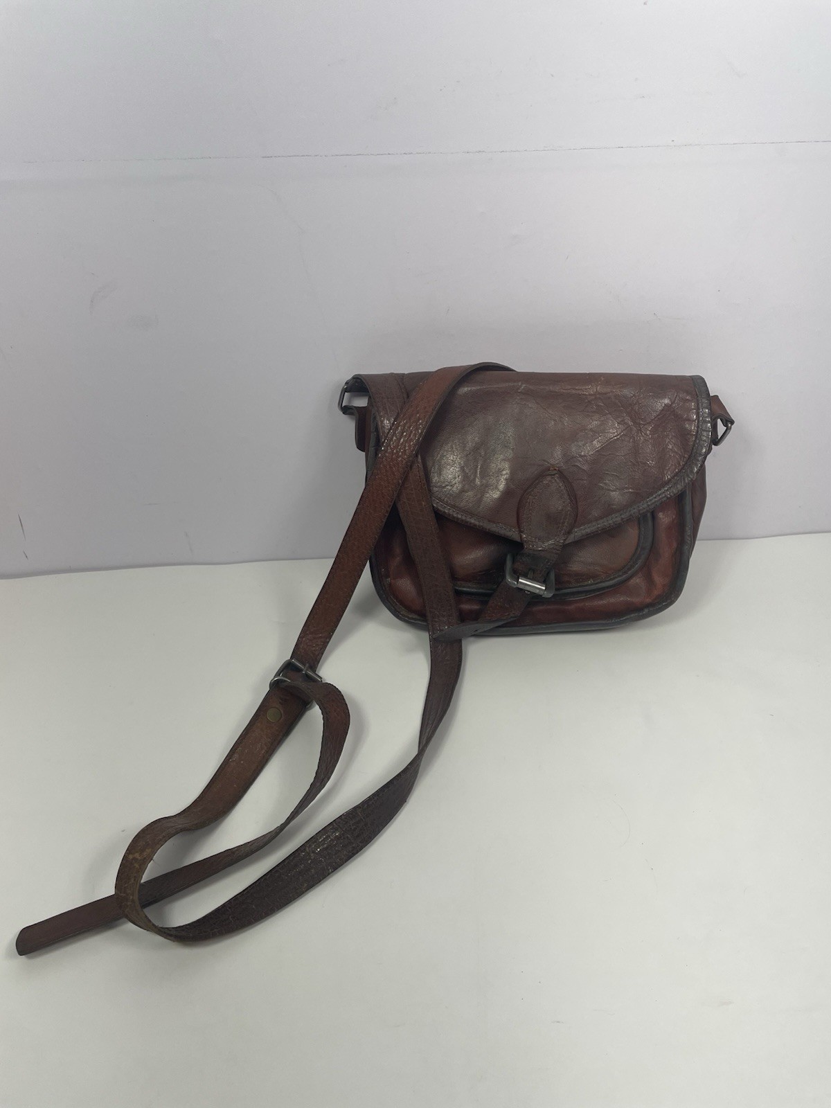 Vintage Leather Messenger Bag TTK Shoulder Strap Brown Zipper & Button Closure