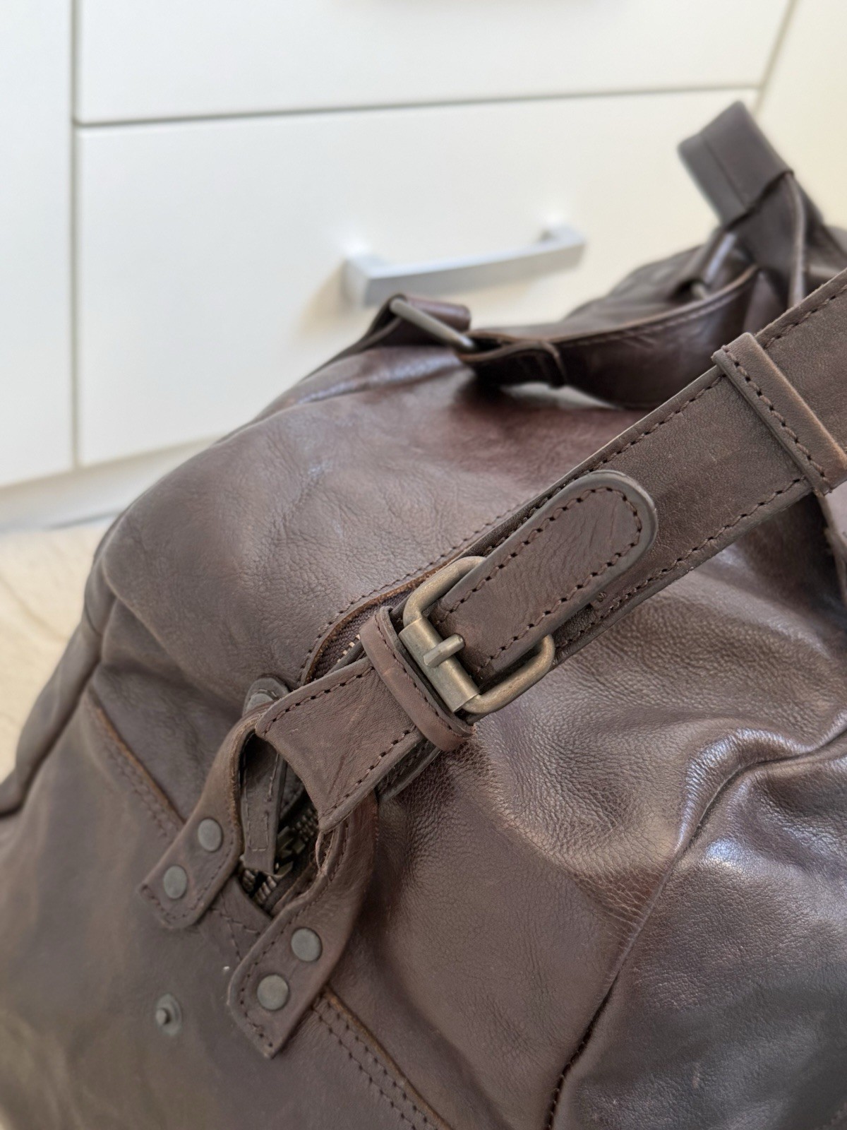 Aunts & Uncles Barber Men’s Leather Travel Weekend Brown Bag Retro Style