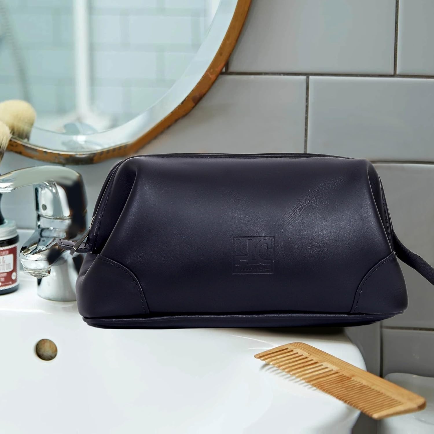 Leather Travel Toiletry Bag Dopp Kit, Shaving & Cosmetic Bag For Men Women