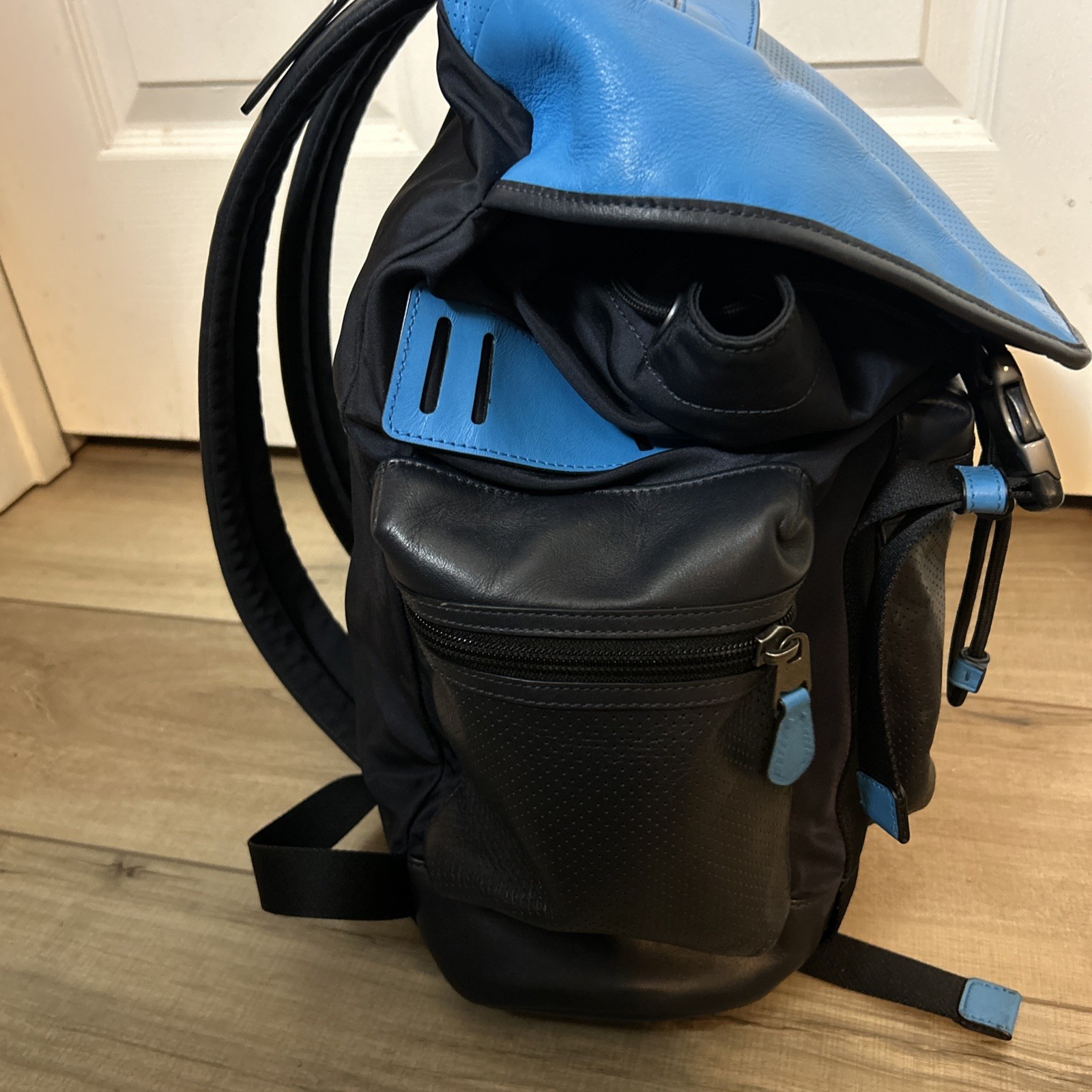 COACH Terrain Trek Leather Backpack Perforated Blue & Black Luxury Travel F57477