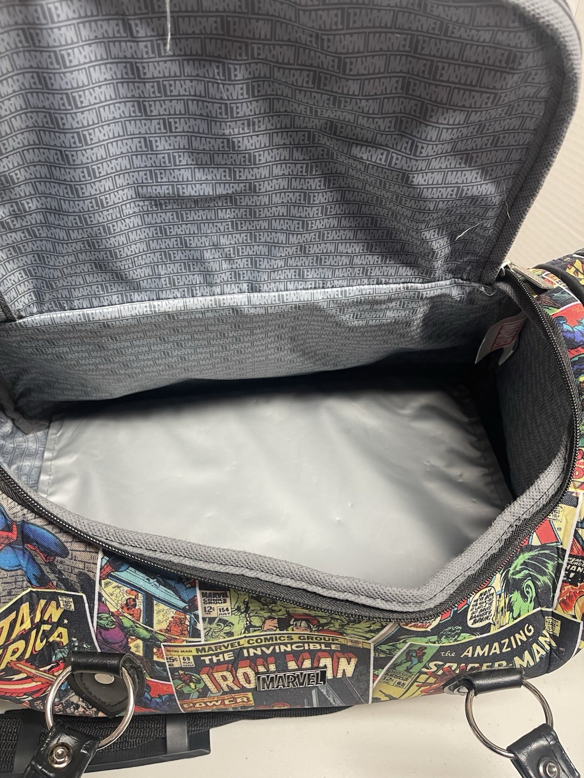 Rare Marvel Duffel Bag Iron Man Etc
