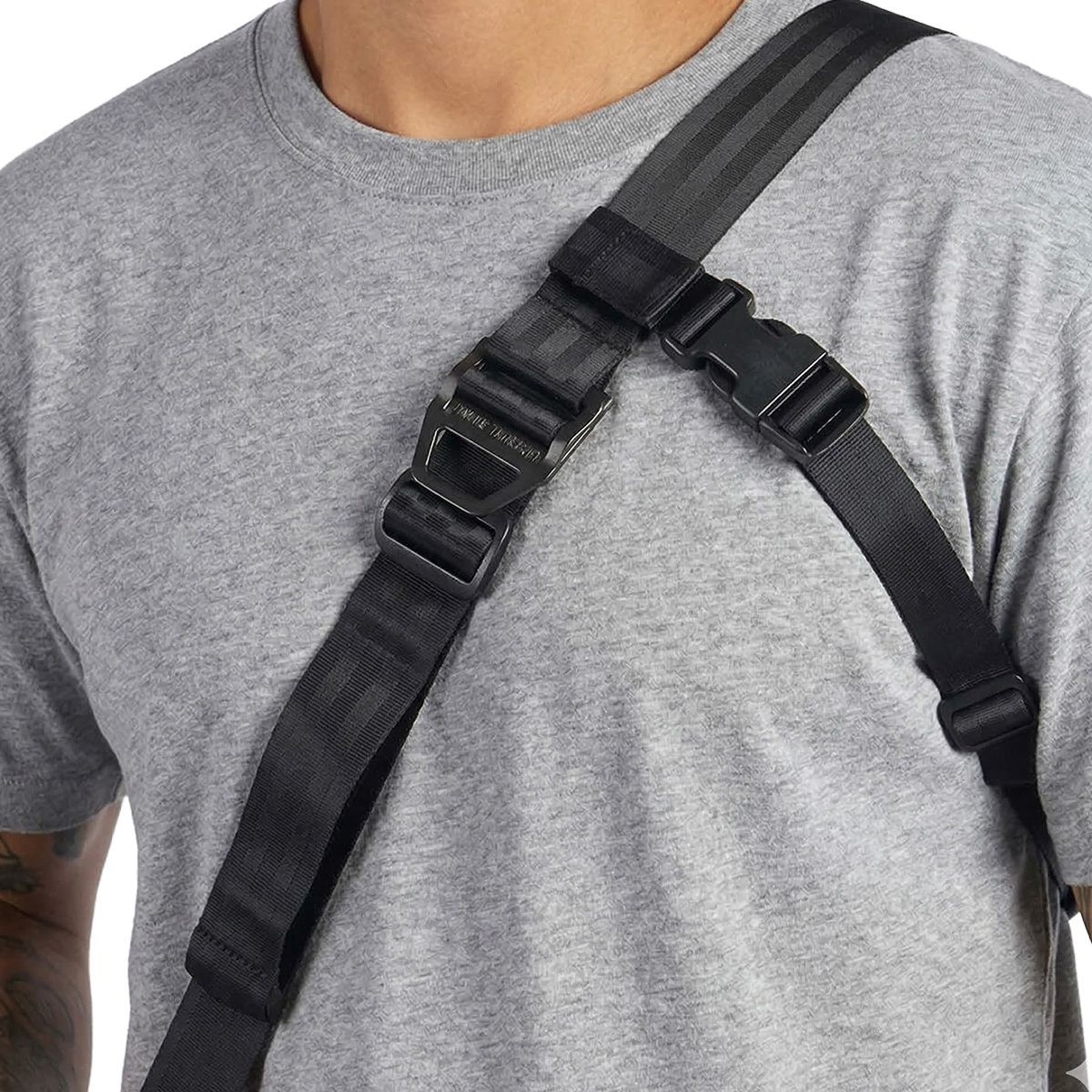 Chrome Industries Newspaper Messenger Bag 26L B4 Waterproof Matte Black