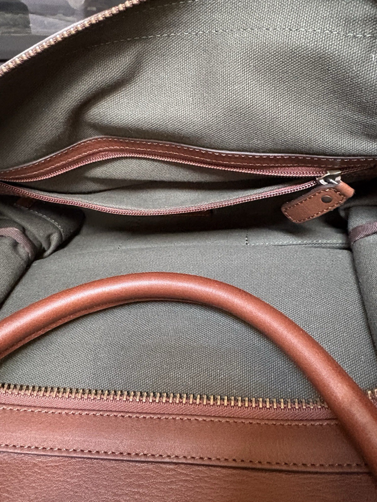 Tecovas Brown Leather Duffle Bag Weekender Shoulder Strap Luggage Tag NWOT