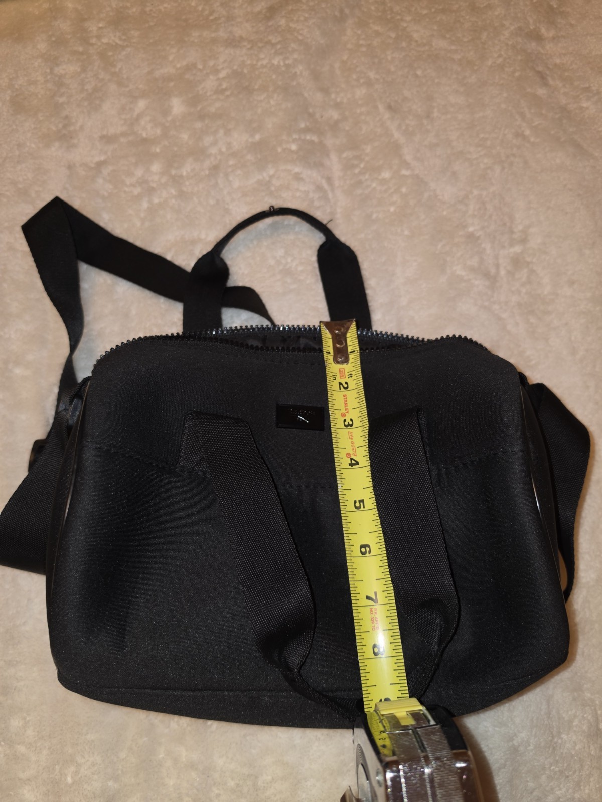 Black Unisex Crossbody Bag Adjustable Strap Top Handles Zip Closure Travel