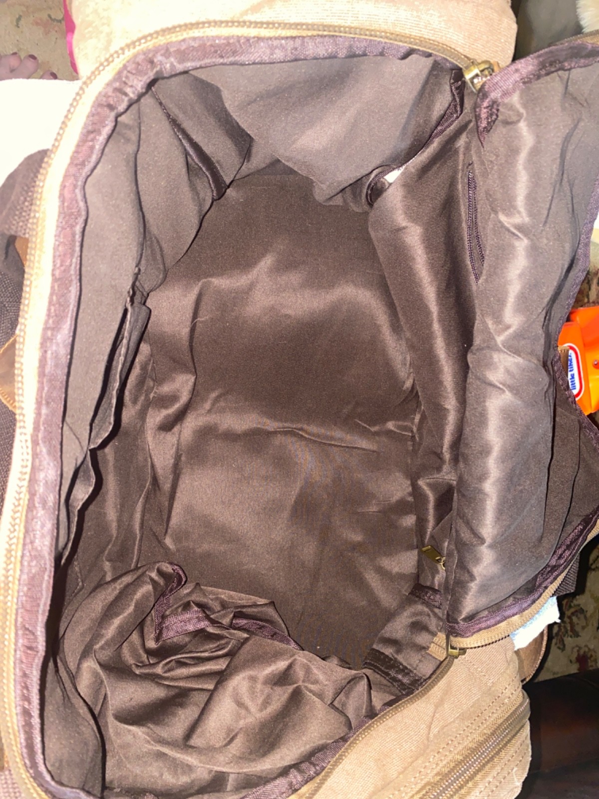 Kemy’s brown Canvas & leather Duffel Bag for Mens X-Large Compartment Preowned