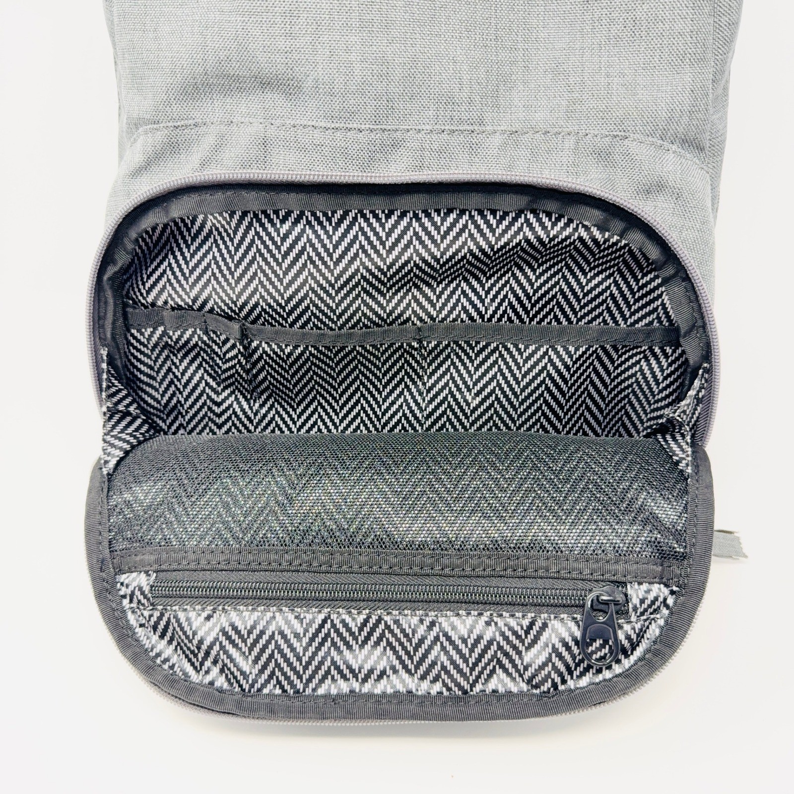 OGIO Rockefeller Backpack Minimalist Front Pocket Commuter School Bag
