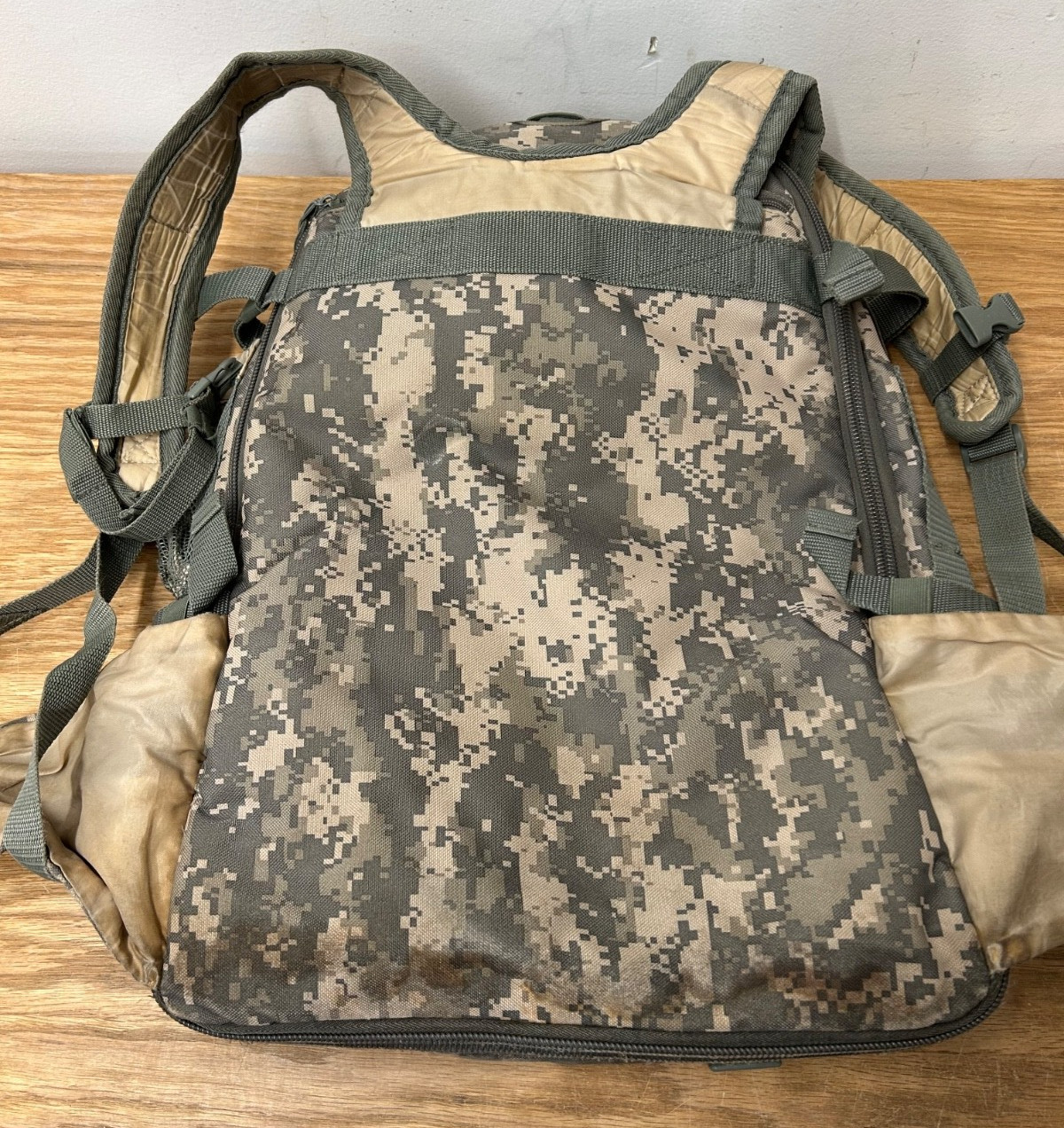 Mercury Camo Code Alpha XL Backpack Luggage Digital Camo Adjustable 20×15″