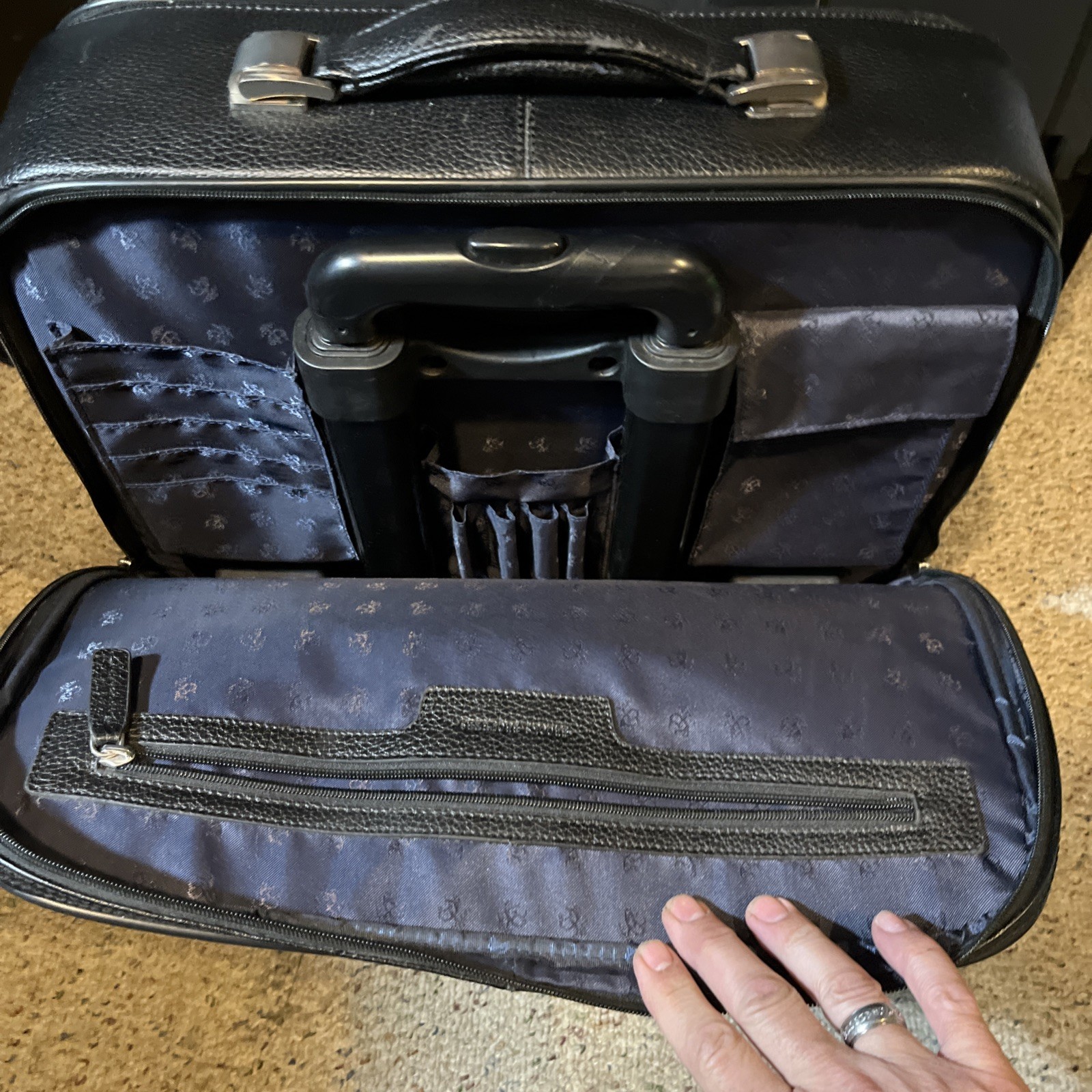 Brooks Brothers Genuine Pebbled Leather Trolley Travel Bag Black Used VGC