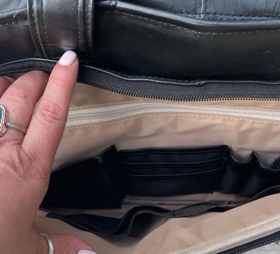McKlein 17″ Leather Expandable Laptop Briefcase