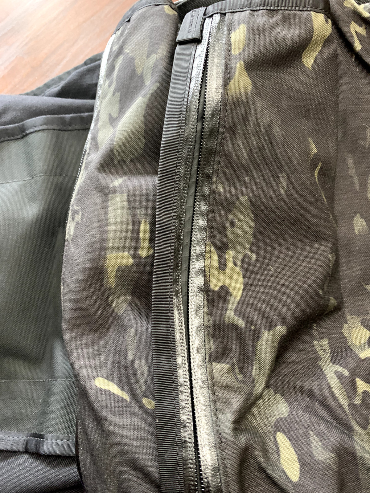 Mission Workshop Vandal Backpack (29L – 65L) Black Camo with COBRA Buckle