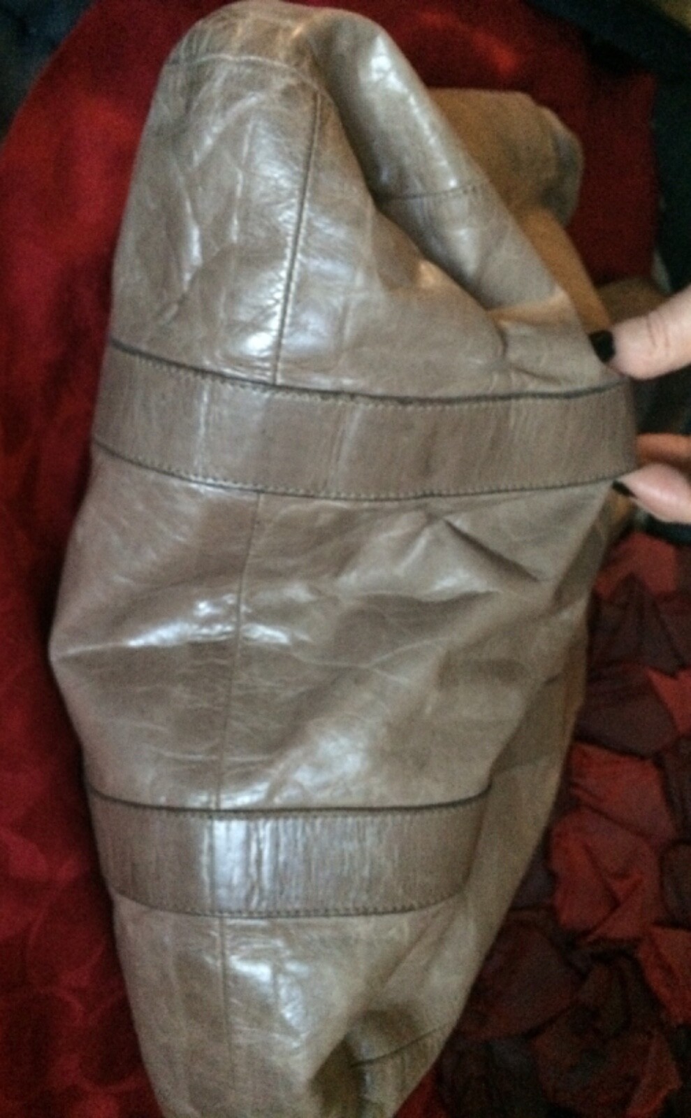 mo851 Light Grey Leather Computer Bag/Tote. Retail 598$ great condition ❤️