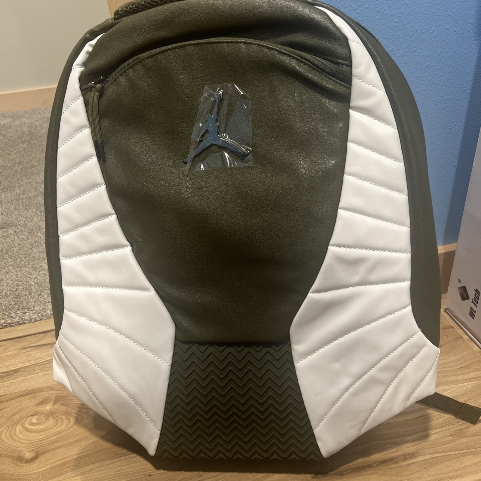 Air Jordan 12 XII Retro Backpack Hyper Royal/White Sz L 9A1773-U5H