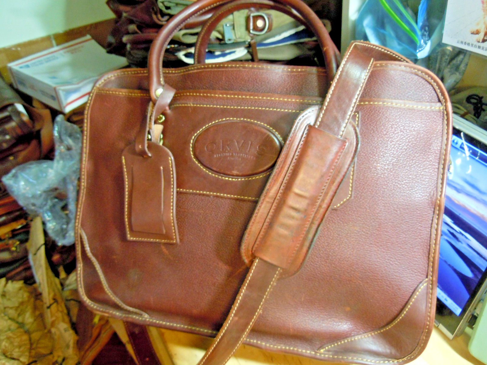 Vintage Orvis Leather Orvis/Gokey Briefcase Made in USA 9