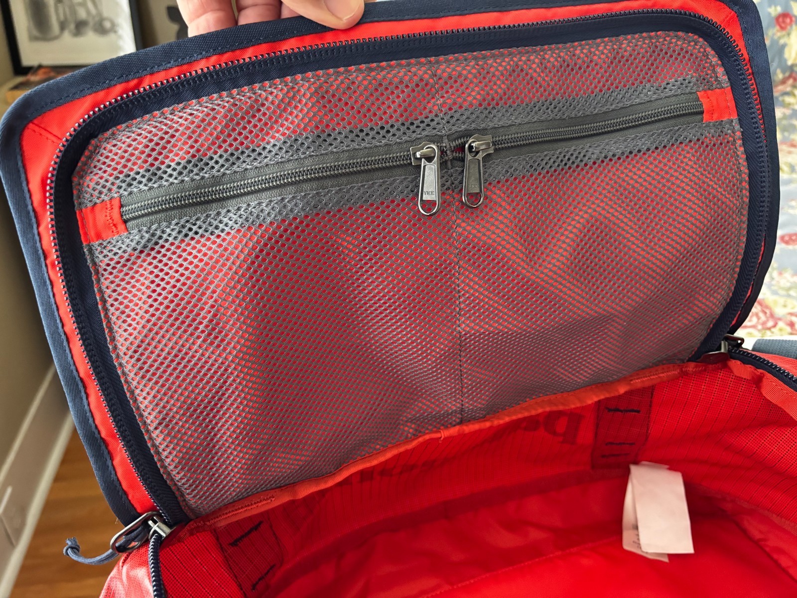 Patagonia Black Hole Duffle Bag 45L Red Orange Excellent