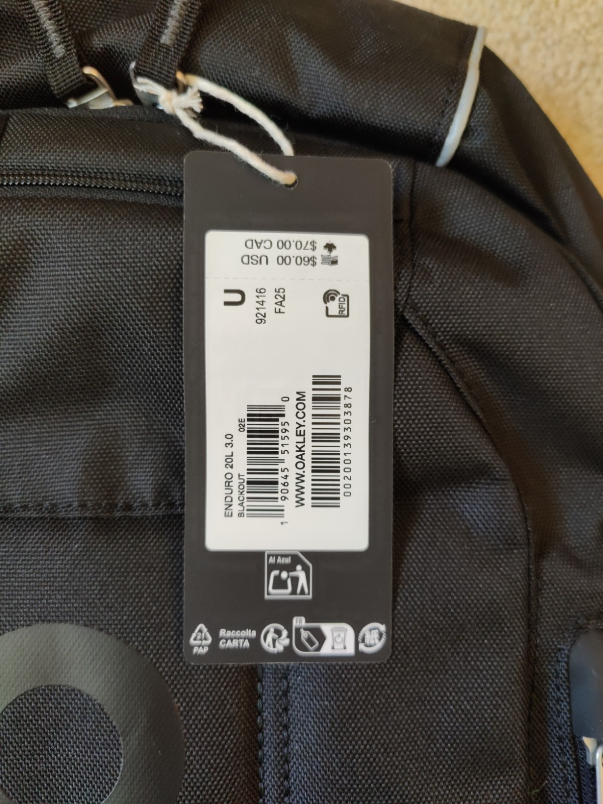 Oakley Enduro 20L 3.0 Backpack – Blackout Color (Black)