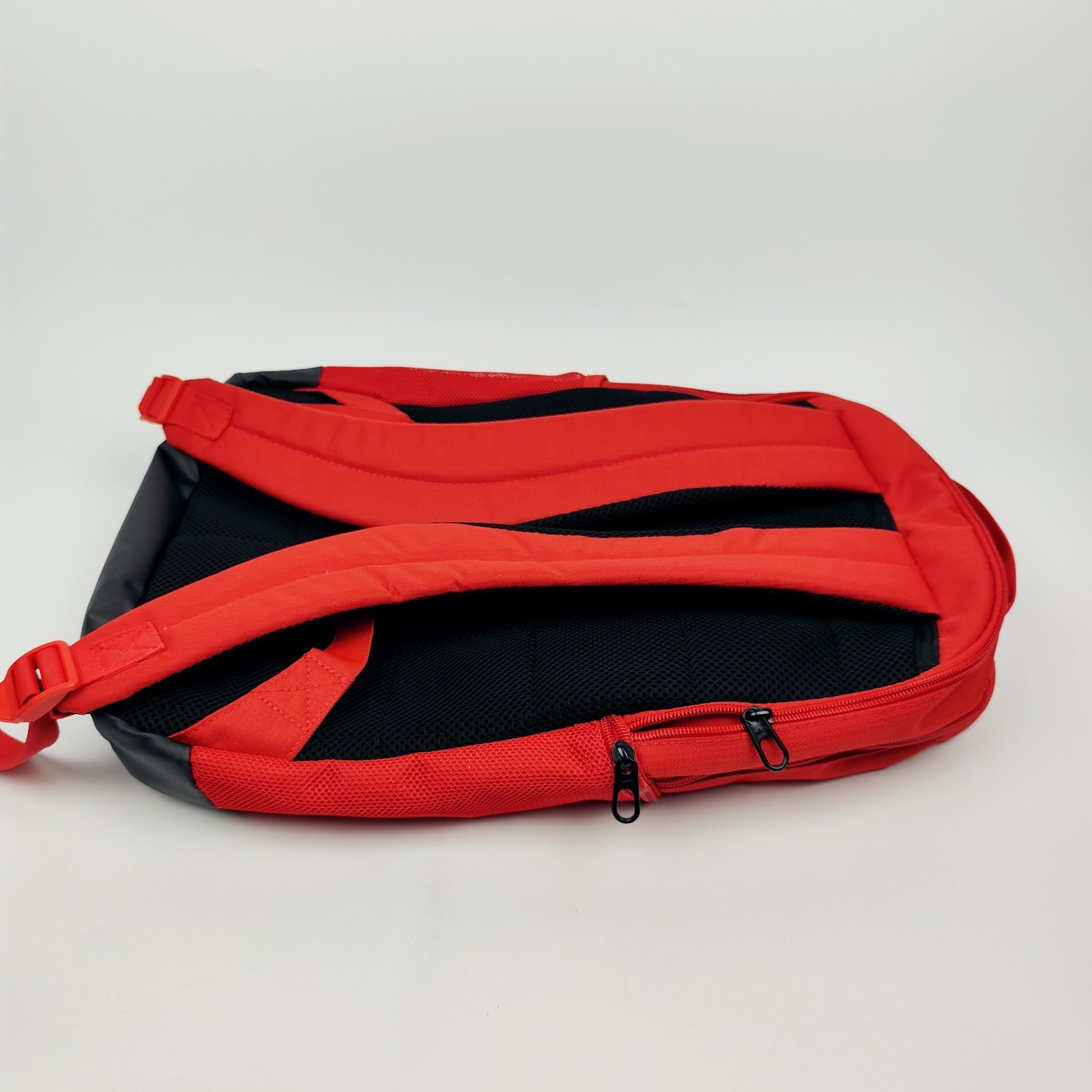Nike Brasilia 9.5 Training Backpack (Medium, 24L) – Red (Used)