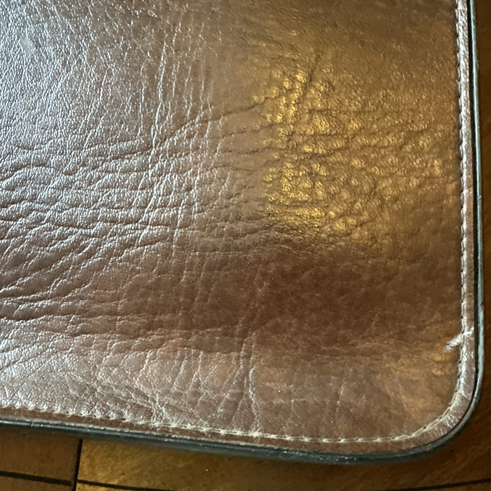 Vintage Pegasus Briefcase Brown Leather Made In USA 17.5 x 12 Inches VG