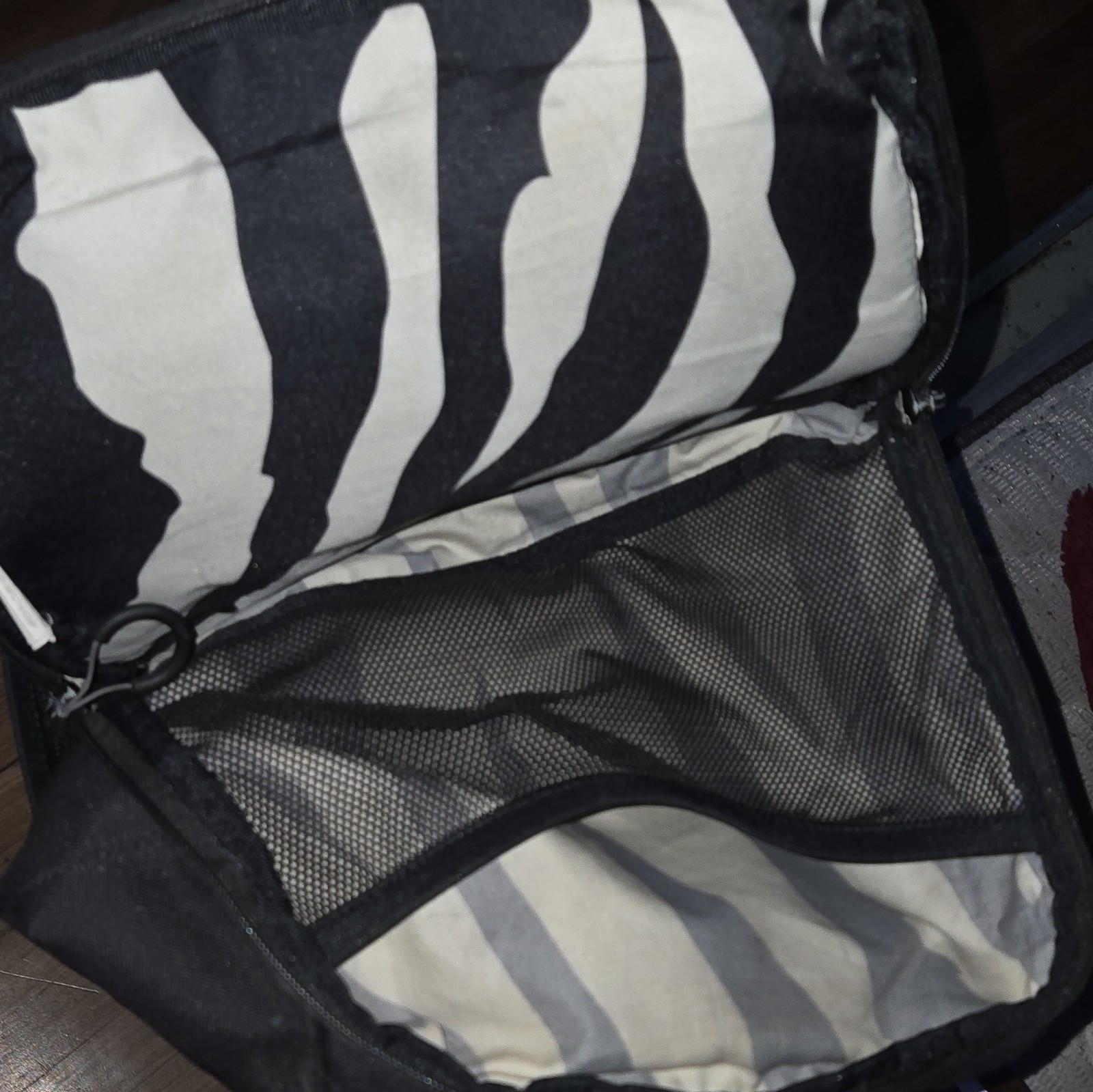 Nike Elite Zebra Print Backpack Black/White Large Zip Adjustable Strap Pockets