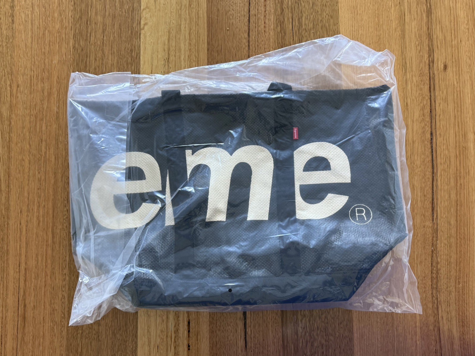 SS20 SUPREME RAFFIA TOTE BAG BLACK NEW BOX LOGO