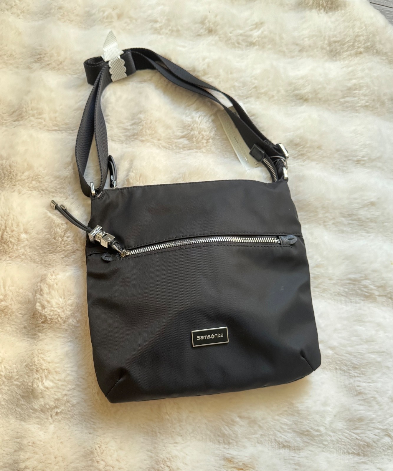 SAMSONITE crossover size M Karissa bag black crossbody sports classic casual new