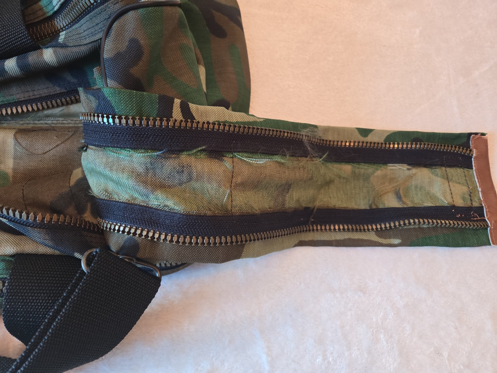 Vintage Camo Winchester Duffle Bag Single YKK Zipper Med Size 21x14x14” One Tear